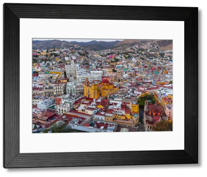 Framed Print : View over the UNESCO World Heritage Site at night, Guanajuato, Mexico, North America Framed Print : View over the UNESCO World Heritage Site at night, Guanajuato, Mexico, North America