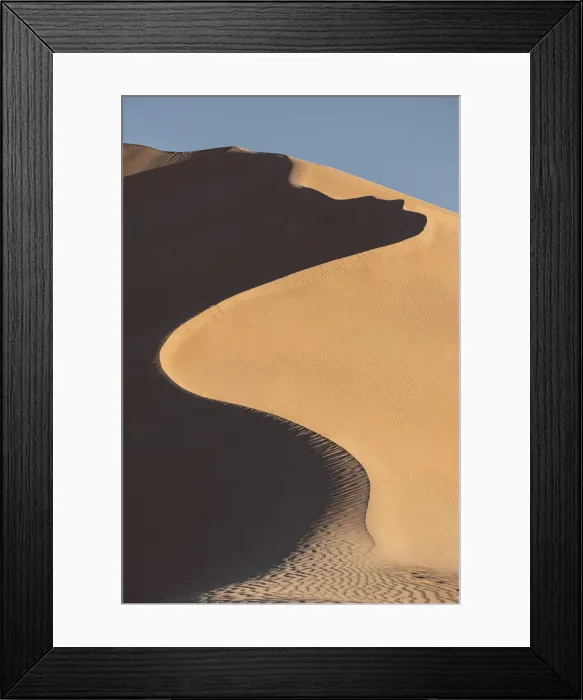 Framed Print : High sand dunes in the Rub al Khali desert, Oman, Middle East Framed Print : High sand dunes in the Rub al Khali desert, Oman, Middle East
