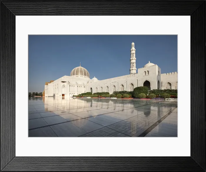 Framed Print : Sultan Qaboos Mosque reflected in the shiny marble floor, Muscat, Oman, Middle East Framed Print : Sultan Qaboos Mosque reflected in the shiny marble floor, Muscat, Oman, Middle East