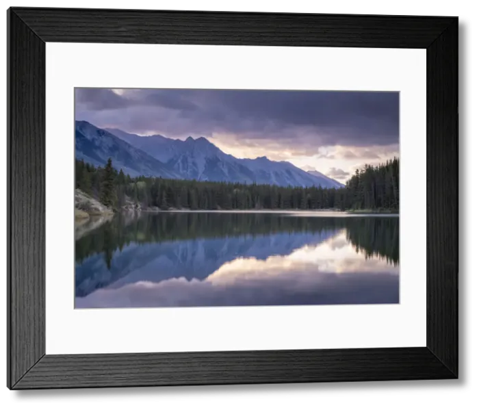 Framed Print : Sunrise over the mountains of the Rockies, reflected in Johnson Lake, Banff National Park Framed Print : Sunrise over the mountains of the Rockies, reflected in Johnson Lake, Banff National Park