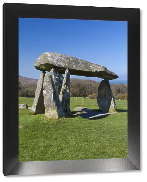 Pentre Ifan Burial Chamber, Preseli Hills, Pembrokeshire, Wales, United Kingdom, Europe