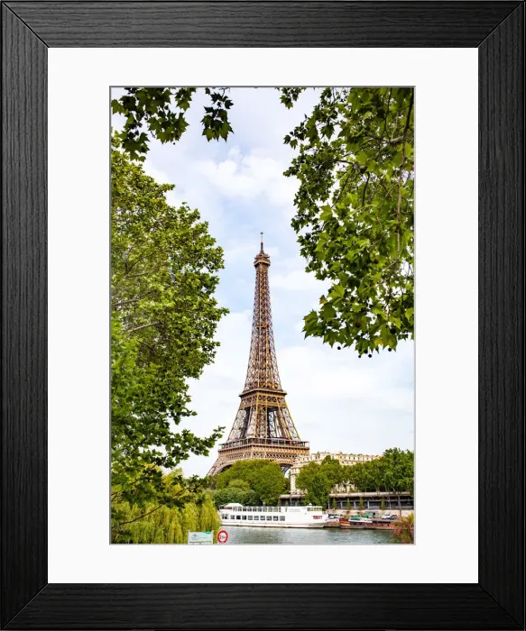 Framed Print : The Eiffel Tower, Paris, France, Europe Framed Print : The Eiffel Tower, Paris, France, Europe