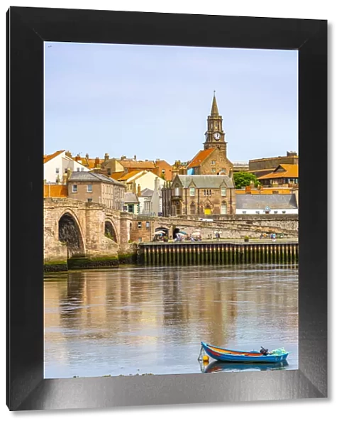 View of River Tweed and town buildings, Berwick-upon-Tweed, Northumberland, England