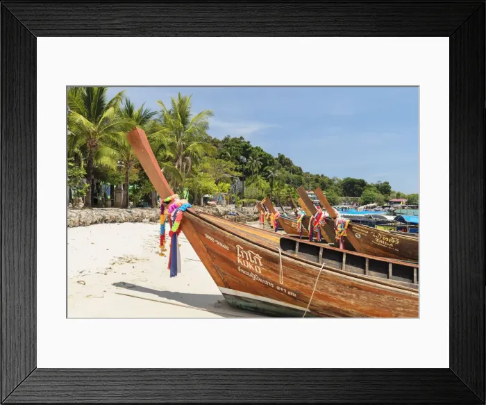 Framed Print : Longtail boat on Ton Sai Beach, Ko Phi Phi Don, Krabi, Thailand, Andaman Sea Framed Print : Longtail boat on Ton Sai Beach, Ko Phi Phi Don, Krabi, Thailand, Andaman Sea