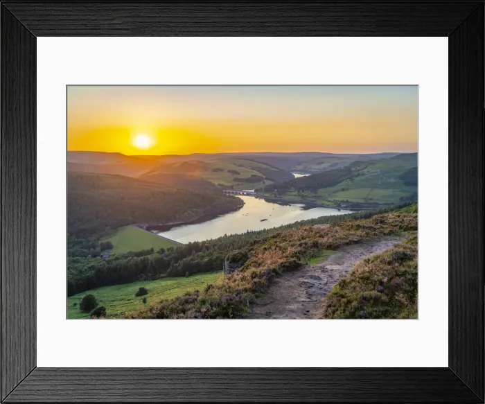 Framed Print : View of Ladybower Reservoir from Bamford Edge at sunset, Bamford Framed Print : View of Ladybower Reservoir from Bamford Edge at sunset, Bamford