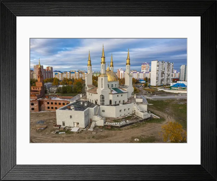 Framed Print : New Mosque in Nizhnevartovsk, Khanty-Mansi Autonomous Okrug, Russia, Eurasia Framed Print : New Mosque in Nizhnevartovsk, Khanty-Mansi Autonomous Okrug, Russia, Eurasia