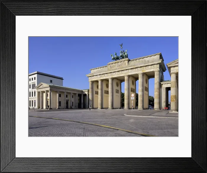 Framed Print : Brandenburg Gate, Pariser Square, Unter den Linden, Berlin, Germany, Europe Framed Print : Brandenburg Gate, Pariser Square, Unter den Linden, Berlin, Germany, Europe