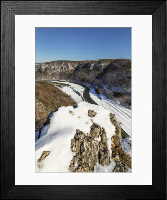 Framed Print : View from Eichfelsen Rock into Danube Gorge and Werenwag Castle, Upper Danube Nature Park Framed Print : View from Eichfelsen Rock into Danube Gorge and Werenwag Castle, Upper Danube Nature Park