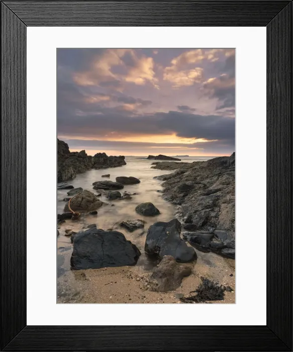 Framed Print : Dawn breaking over Bamburgh beach and the Farne Islands, Northumberland, England Framed Print : Dawn breaking over Bamburgh beach and the Farne Islands, Northumberland, England
