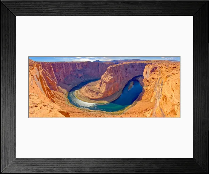 Framed Print : Classic panorama view of Horseshoe Bend from its northeast side near Page, Arizona Framed Print : Classic panorama view of Horseshoe Bend from its northeast side near Page, Arizona
