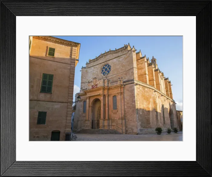 Framed Print : Golden sandstone facade of the Cathedral of Santa Maria, sunrise, Ciutadella (Ciudadela) Framed Print : Golden sandstone facade of the Cathedral of Santa Maria, sunrise, Ciutadella (Ciudadela)