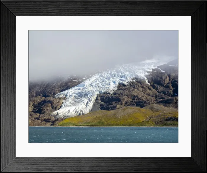 Framed Print : Ice and snow covered mountains with glaciers in King Haakon Bay, South Georgia, South Atlantic, Polar Regions Framed Print : Ice and snow covered mountains with glaciers in King Haakon Bay, South Georgia, South Atlantic, Polar Regions