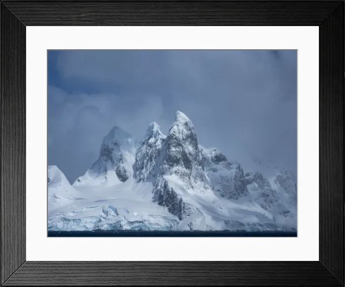 Framed Print : Una Peaks on false Cape Renard, the northern entrance to the Lemaire Channel, Antarctica, Polar Regions Framed Print : Una Peaks on false Cape Renard, the northern entrance to the Lemaire Channel, Antarctica, Polar Regions