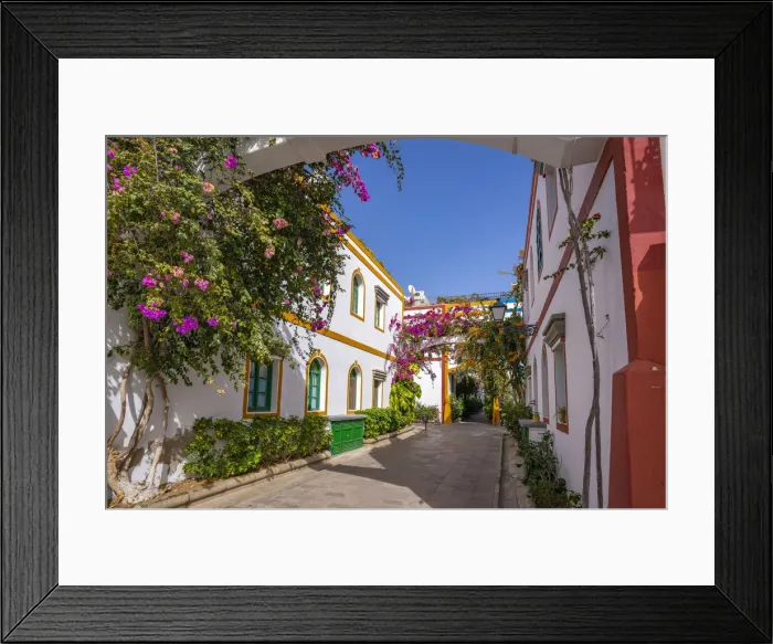Framed Print : View of colourful buildings and flowers in the old town, Puerto de Mogan, Gran Canaria, Canary Islands, Spain, Atlantic, Europe Framed Print : View of colourful buildings and flowers in the old town, Puerto de Mogan, Gran Canaria, Canary Islands, Spain, Atlantic, Europe