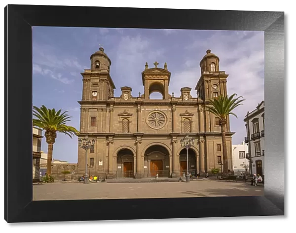 View of Santa Ana Cathedral, Plaza de Santa Ana, Las Palmas de Gran Canaria, Gran Canaria, Canary Islands, Spain, Atlantic, Europe