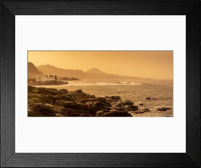 Framed Print : View of rocky coastline and Atlantic sea at sunset near El Pagador, Las Palmas, Gran Canaria, Canary Islands, Spain, Atlantic, Europe Framed Print : View of rocky coastline and Atlantic sea at sunset near El Pagador, Las Palmas, Gran Canaria, Canary Islands, Spain, Atlantic, Europe