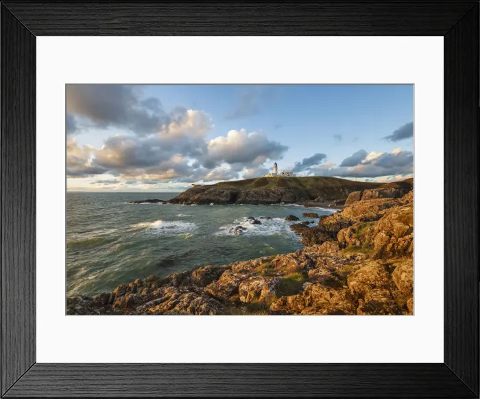 Framed Print : Killantringan Lighthouse on Black Head and rocky coastline at sunset, Portpatrick, Dumfries and Galloway, Scotland, United Kingdom, Europe Framed Print : Killantringan Lighthouse on Black Head and rocky coastline at sunset, Portpatrick, Dumfries and Galloway, Scotland, United Kingdom, Europe