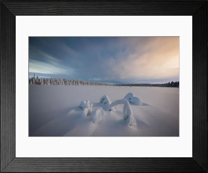 Framed Print : Dramatic night sky over the snowcapped forest and frozen trees, Iso Syote, Lapland, Finland, Europe Framed Print : Dramatic night sky over the snowcapped forest and frozen trees, Iso Syote, Lapland, Finland, Europe