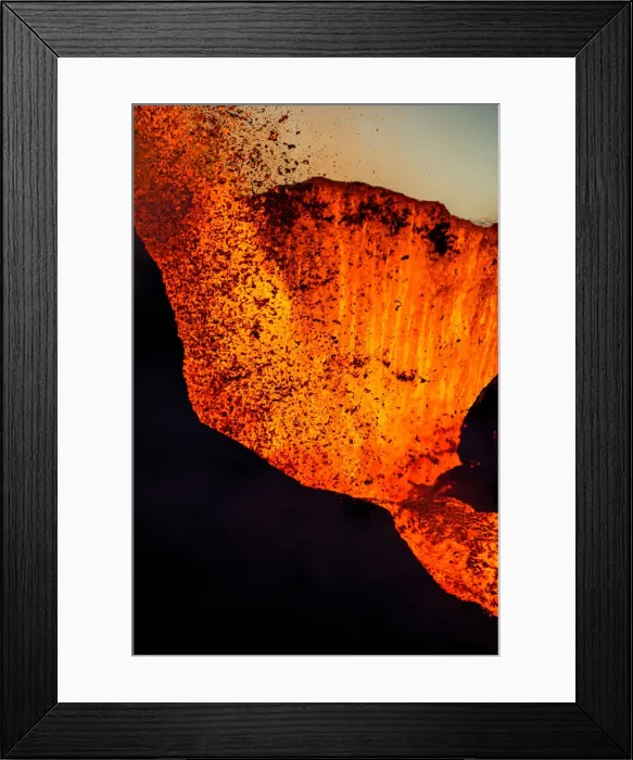 Framed Print : The Geldingadalir Volcanic Eruption, Fagradalsfjall, Iceland, Polar Regions Framed Print : The Geldingadalir Volcanic Eruption, Fagradalsfjall, Iceland, Polar Regions