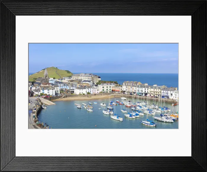 Framed Print : Ilfracombe harbour and beach from the South West Coast Path above the town of Ilfracombe, Devon, England, United Kingdom, Europe Framed Print : Ilfracombe harbour and beach from the South West Coast Path above the town of Ilfracombe, Devon, England, United Kingdom, Europe