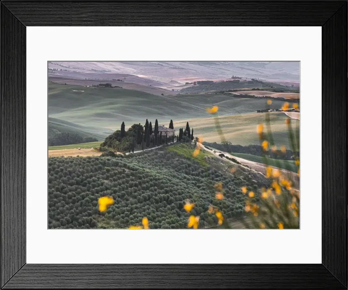 Framed Print : Podere belvedere hill at sunrise, Val d Orcia, UNESCO World Heritage Site, Tuscany, Italy, Europe Framed Print : Podere belvedere hill at sunrise, Val d Orcia, UNESCO World Heritage Site, Tuscany, Italy, Europe
