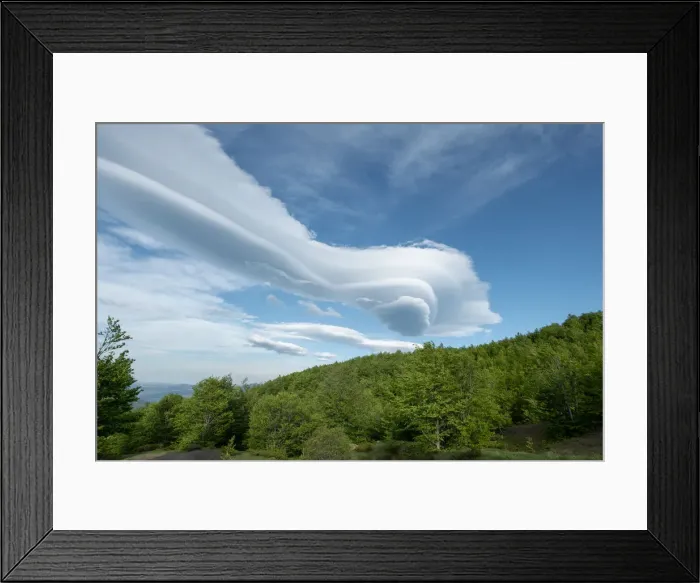 Framed Print : Long lenticular clouds in a mountain landscape, Emilia Romagna, Italy, Europe Framed Print : Long lenticular clouds in a mountain landscape, Emilia Romagna, Italy, Europe
