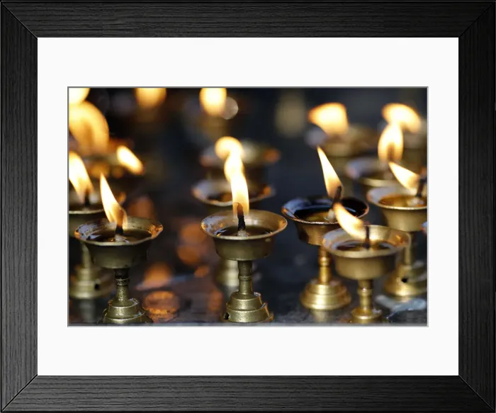 Framed Print : Oil (butter) lamps burning in Hindu temple, Kathmandu, Nepal, Asia