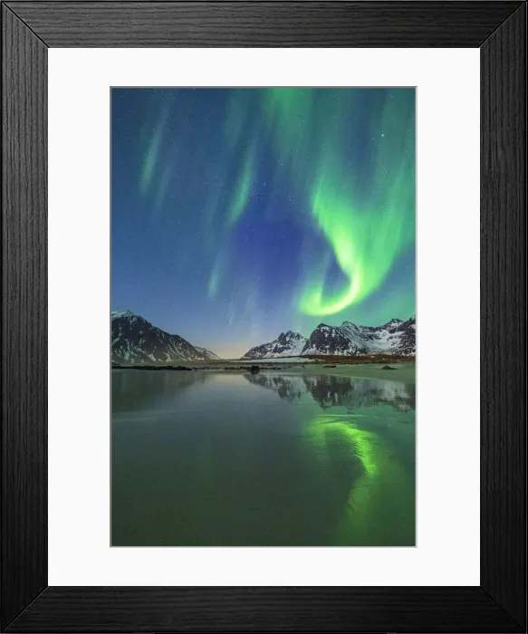 Framed Print : Green lights of Aurora Borealis (Northern Lights) reflected in the cold sea, Skagsanden beach, Flakstad, Lofoten Islands, Norway, Scandinavia, Europe Framed Print : Green lights of Aurora Borealis (Northern Lights) reflected in the cold sea, Skagsanden beach, Flakstad, Lofoten Islands, Norway, Scandinavia, Europe
