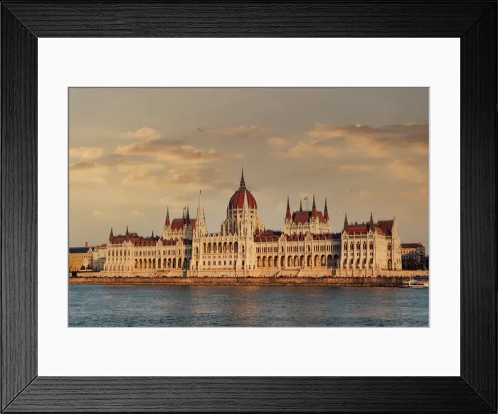 Framed Print : Orszaghaz Parliament neo-Gothic building and River Danube view at sunset, with clouds above, UNESCO World Heritage Site, Budapest, Hungary, Europe Framed Print : Orszaghaz Parliament neo-Gothic building and River Danube view at sunset, with clouds above, UNESCO World Heritage Site, Budapest, Hungary, Europe