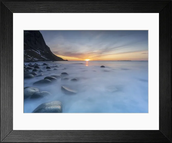 Framed Print : Uttakleiv beach at sunset, Vestvagoy, Nordland county, Lofoten Islands, Norway, Scandinavia, Europe Framed Print : Uttakleiv beach at sunset, Vestvagoy, Nordland county, Lofoten Islands, Norway, Scandinavia, Europe