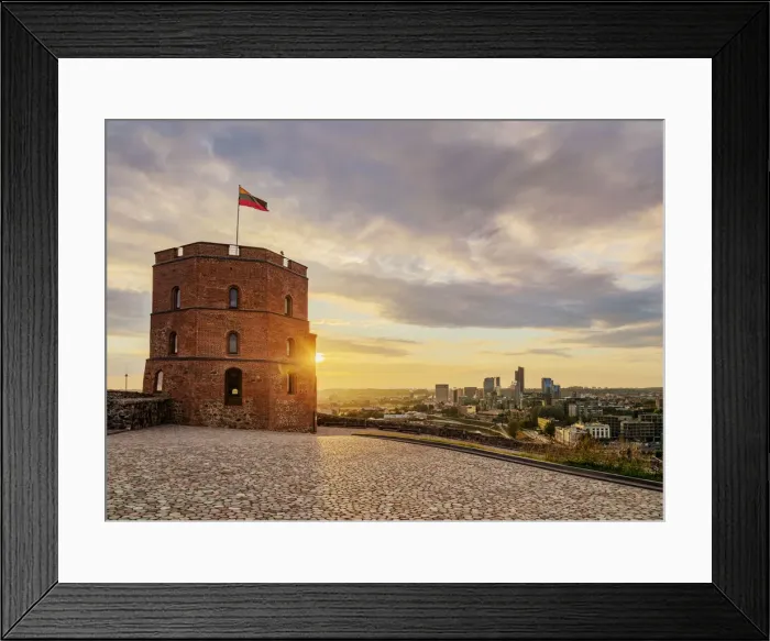 Framed Print : Gediminas Tower at sunset, Vilnius, Lithuania, Europe Framed Print : Gediminas Tower at sunset, Vilnius, Lithuania, Europe