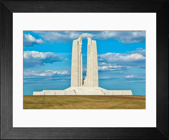 Framed Print : The Canadian National Vimy Memorial in Northern France, a memorial to 60000 Canadians killed or missing in WW1, Vimy, Pas de Calais, France, Europe Framed Print : The Canadian National Vimy Memorial in Northern France, a memorial to 60000 Canadians killed or missing in WW1, Vimy, Pas de Calais, France, Europe