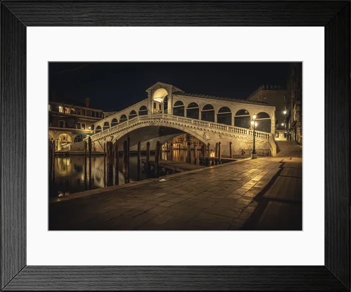 Framed Print : Night view of the Rialto Bridge, Grand Canal, Venice, UNESCO World Heritage Site, Veneto, Italy, Europe Framed Print : Night view of the Rialto Bridge, Grand Canal, Venice, UNESCO World Heritage Site, Veneto, Italy, Europe
