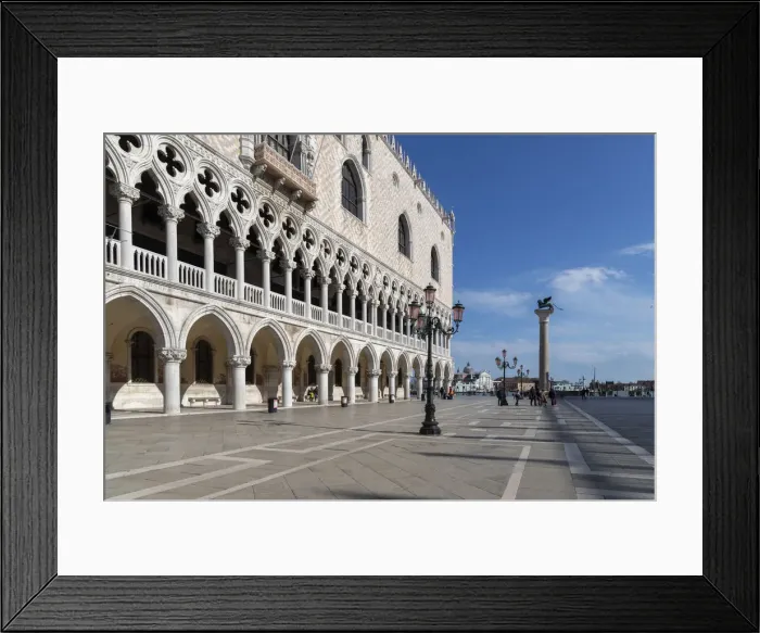 Framed Print : Perspective of the Doges Palace, Piazzetta San Marco, Venice, UNESCO World Heritage Site, Veneto, Italy, Europe Framed Print : Perspective of the Doges Palace, Piazzetta San Marco, Venice, UNESCO World Heritage Site, Veneto, Italy, Europe