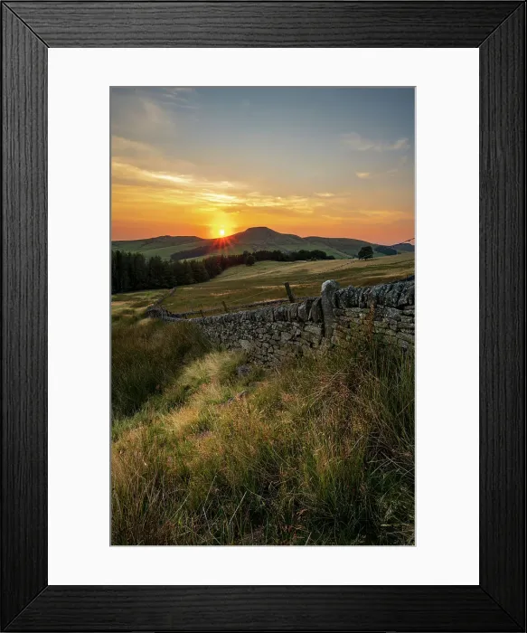Framed Print : Shutlinsloe (Cheshire Matterhorn) at sunset, Wildboarclough, Peak District, Cheshire, England, United Kingdom, Europe Framed Print : Shutlinsloe (Cheshire Matterhorn) at sunset, Wildboarclough, Peak District, Cheshire, England, United Kingdom, Europe