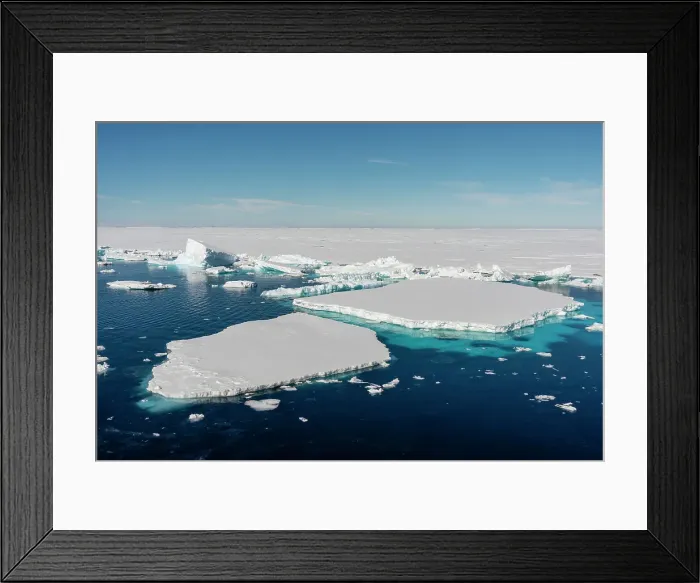 Framed Print : Icebergs, Larsen B Ice Shelf, Weddell Sea, Antarctica, Polar Regions Framed Print : Icebergs, Larsen B Ice Shelf, Weddell Sea, Antarctica, Polar Regions
