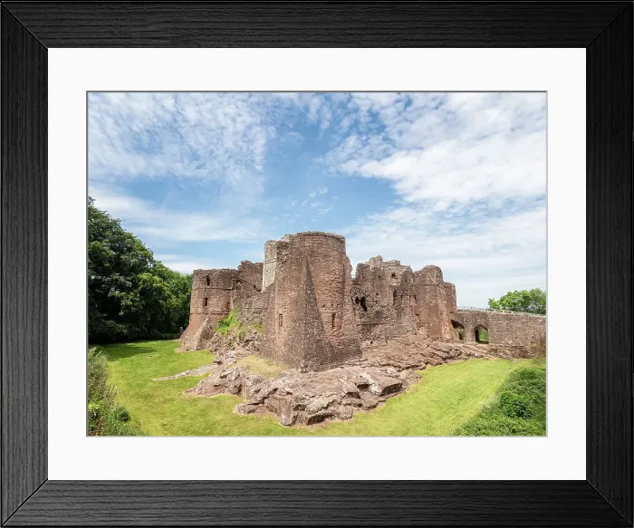 Framed Print : Goodrich Castle, Goodrich, Ross-on-Wye, Herefordshire, England Framed Print : Goodrich Castle, Goodrich, Ross-on-Wye, Herefordshire, England