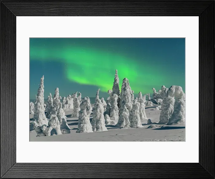 Framed Print : Aurora borealis over ice sculptures in Finnish Lapland, Riisitunturi National Park, Posio, Lapland, Finland Framed Print : Aurora borealis over ice sculptures in Finnish Lapland, Riisitunturi National Park, Posio, Lapland, Finland