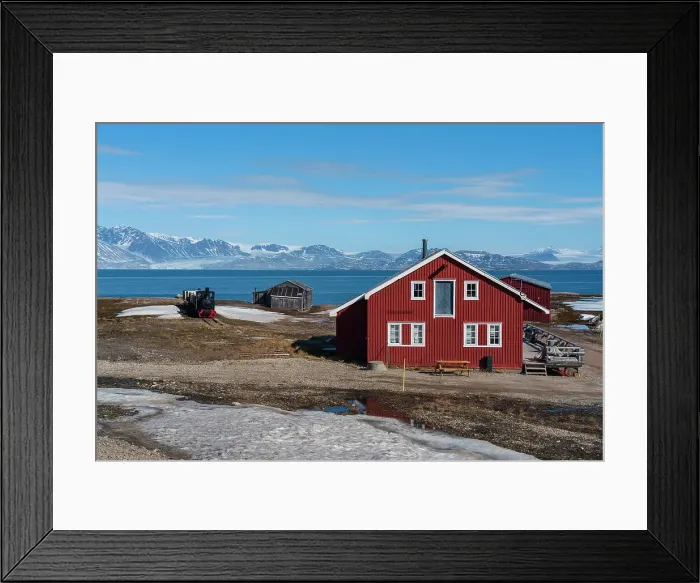 Framed Print : Ny-Alesund, Spitsbergen, Svalbard Islands, Arctic, Norway, Europe Framed Print : Ny-Alesund, Spitsbergen, Svalbard Islands, Arctic, Norway, Europe