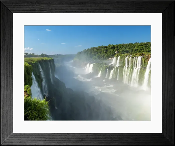 Framed Print : A view of the Brazilian side of the Devil's Throat (Garganta del Diablo), Iguazu Falls, UNESCO World Heritage Site, Misiones Province, Argentina, South America Framed Print : A view of the Brazilian side of the Devil's Throat (Garganta del Diablo), Iguazu Falls, UNESCO World Heritage Site, Misiones Province, Argentina, South America