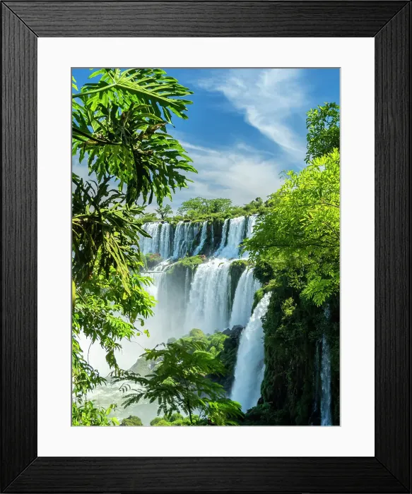 Framed Print : A view from the lower circuit at Iguazu Falls, UNESCO World Heritage Site, Misiones Province, Argentina, South America Framed Print : A view from the lower circuit at Iguazu Falls, UNESCO World Heritage Site, Misiones Province, Argentina, South America