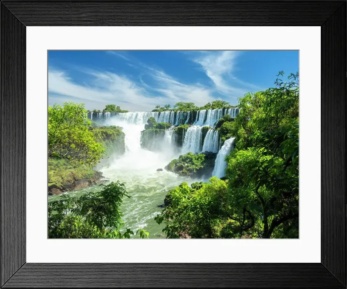 Framed Print : A view from the lower circuit at Iguazu Falls, UNESCO World Heritage Site, Misiones Province, Argentina, South America Framed Print : A view from the lower circuit at Iguazu Falls, UNESCO World Heritage Site, Misiones Province, Argentina, South America