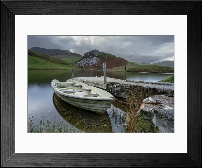 Framed Print : Boats at Llyn y Dywarchen near Rhyd Ddu in Snowdonia National Park, Wales, United Kingdom, Europe Framed Print : Boats at Llyn y Dywarchen near Rhyd Ddu in Snowdonia National Park, Wales, United Kingdom, Europe