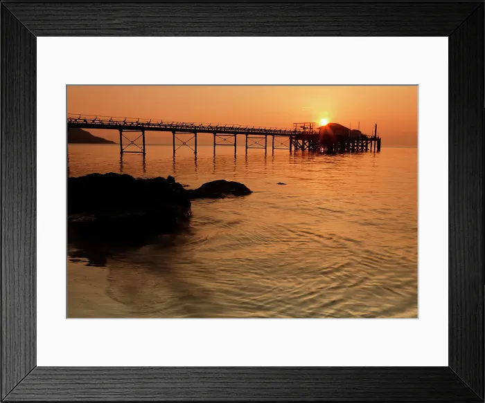 Framed Print : Sunset over Totland Pier, Isle of Wight, England, United Kingdom, Europe Framed Print : Sunset over Totland Pier, Isle of Wight, England, United Kingdom, Europe