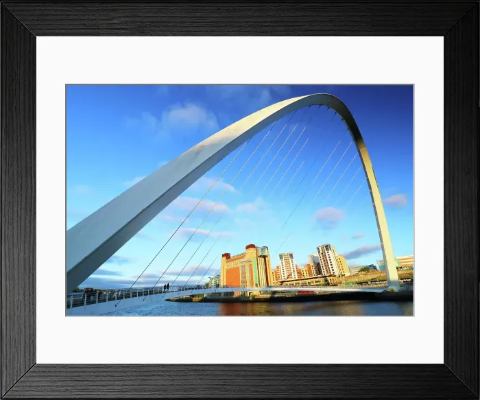 Framed Print : Gateshead Millennium Bridge, Newcastle-upon-Tyne, Tyne and Wear, England, United Kingdom, Europe Framed Print : Gateshead Millennium Bridge, Newcastle-upon-Tyne, Tyne and Wear, England, United Kingdom, Europe