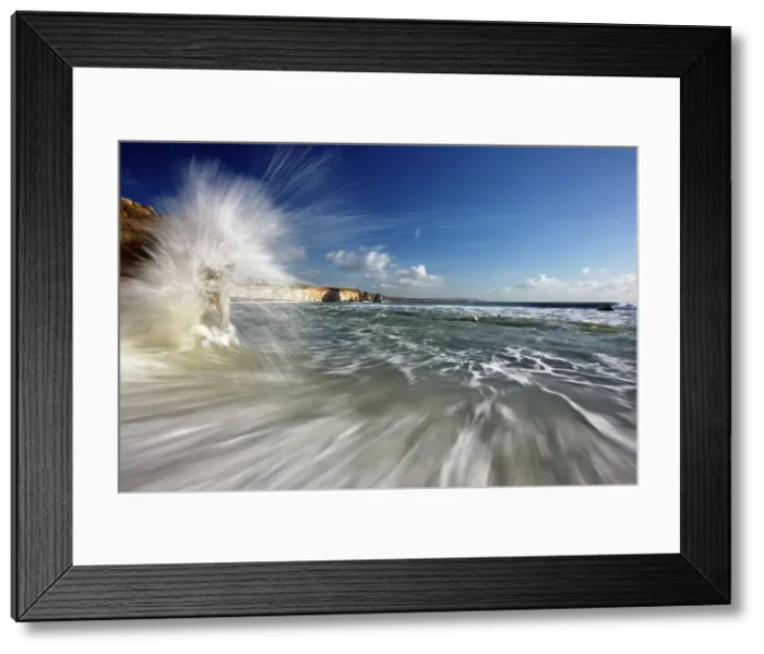 Framed Print : Breaking wave, Freshwater Bay, Isle of Wight, England, United Kingdom, Europe Framed Print : Breaking wave, Freshwater Bay, Isle of Wight, England, United Kingdom, Europe