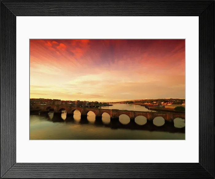 Framed Print : Old Bridge at sunrise, Berwick-upon-Tweed, Northumberland, England, United Kingdom, Europe Framed Print : Old Bridge at sunrise, Berwick-upon-Tweed, Northumberland, England, United Kingdom, Europe