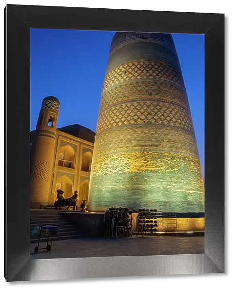 Evening, Kalta Minaret, Ichon Qala (Itchan Kala), UNESCO World Heritage Site, Khiva, Uzbekistan, Central Asia, Asia