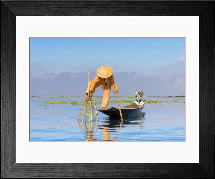 Framed Print : Fisherman with traditional conical net on boat, Lake Inle, Shan State, Myanmar (Burma), Asia Framed Print : Fisherman with traditional conical net on boat, Lake Inle, Shan State, Myanmar (Burma), Asia