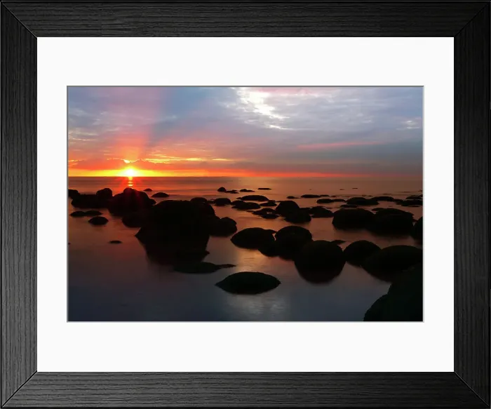 Framed Print : Midsummer sunset over The Wash from the beach at Hunstanton, north Norfolk, England, United Kingdom, Europe Framed Print : Midsummer sunset over The Wash from the beach at Hunstanton, north Norfolk, England, United Kingdom, Europe